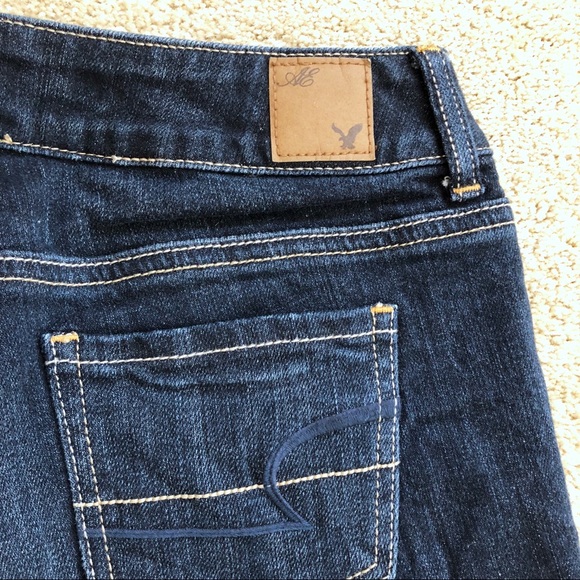 American Eagle | Dark Wash Midi Cutoff Jean Shorts - Picture 4 of 5